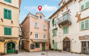 1 Bedroom Lovely Apartment In Lovran